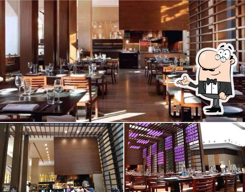 Take a seat at one of the tables at Seasonal Tastes - The Westin