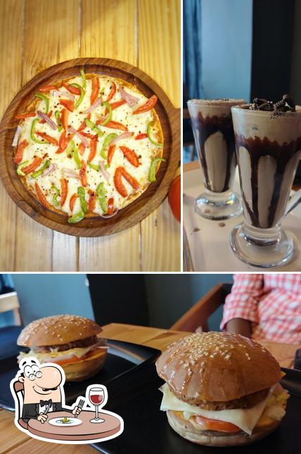 Food at Ahmednagar The Black Cafe