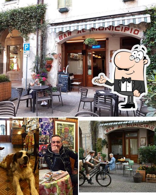 Dai un'occhiata agli interni di Bar Municipio