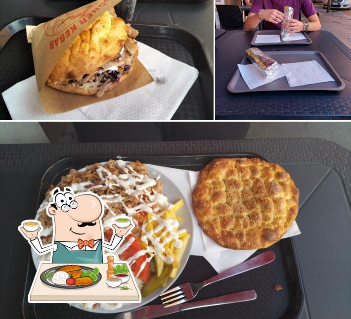 Panino con maiale stirato al Istanbul kebab