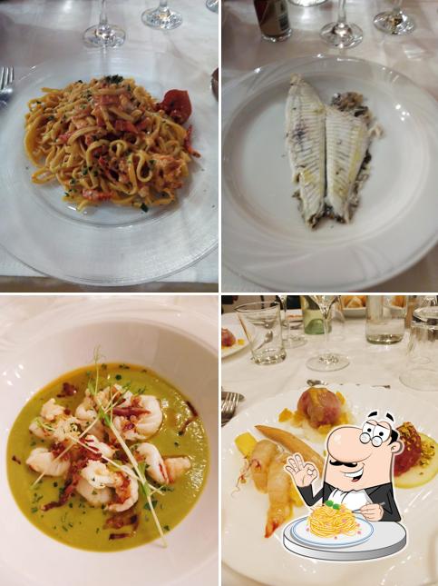 Spaghetti alla carbonara al Trattoria "River" Cucina Tipica Veneta Di Mare