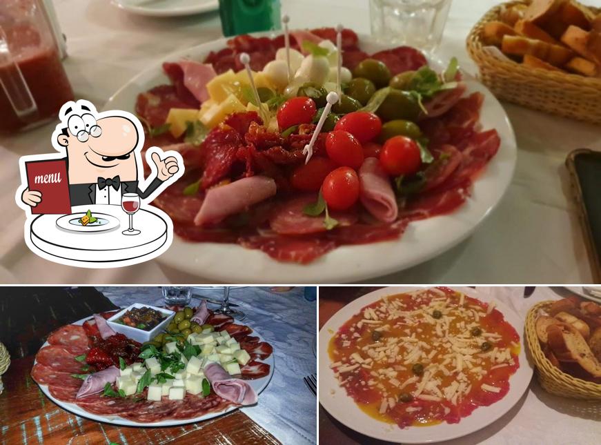 Comida em Restaurante e Pizzaria San Gennaro