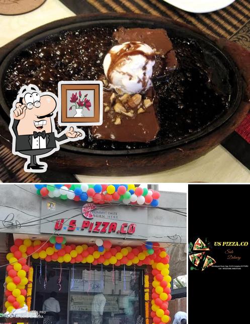 The interior of U.S PIZZA