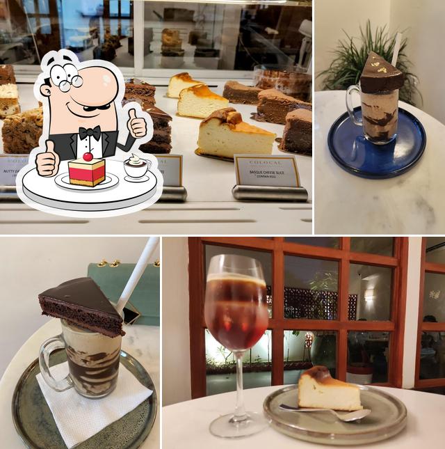 Roastery Coffee House Gomti Nagar offers a range of desserts