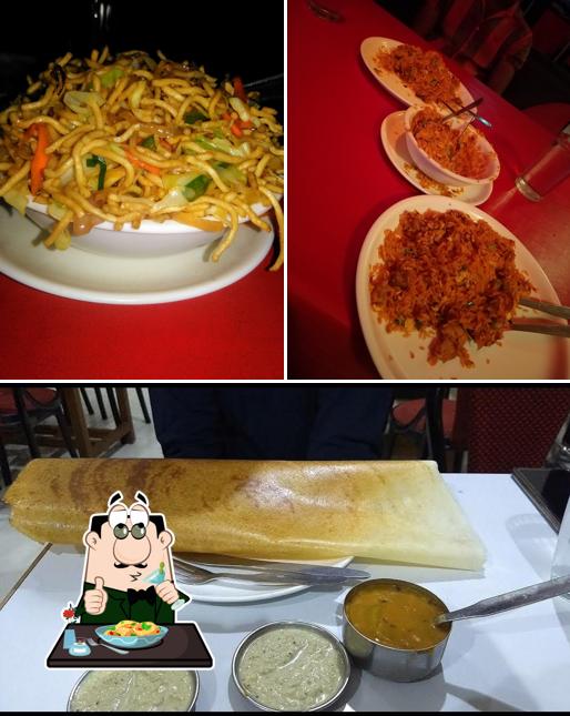 Food at China Bowl