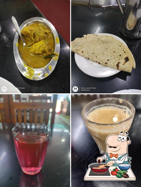 Chicken curry at Hotel Blue Star