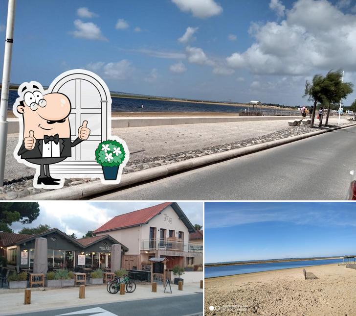 L'extérieur de Manger sur la Plage