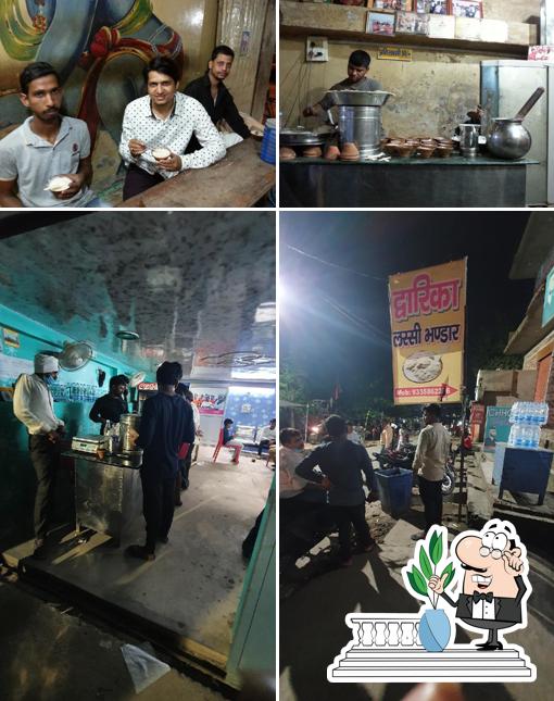 Dwarika Lassi Bhandar