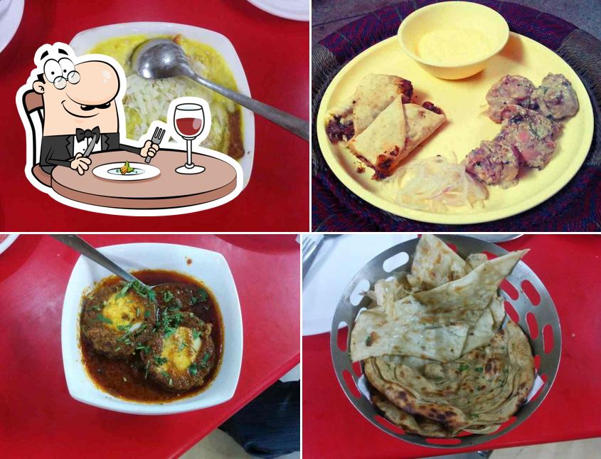 Meals at Cafe For Foodies