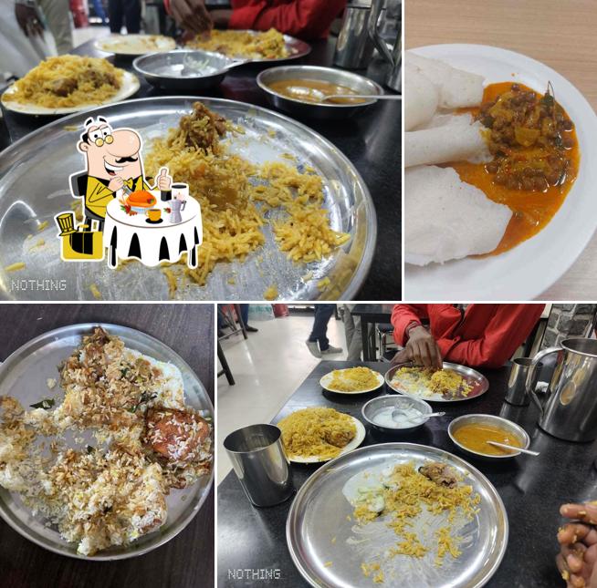 Food at 1983 Kerala Restaurant Mysuru