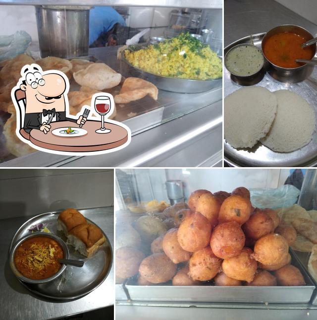 Food at Mahaveer Canteen