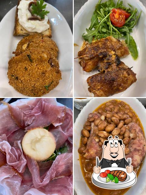 Ordina piatti di carne dal menu
