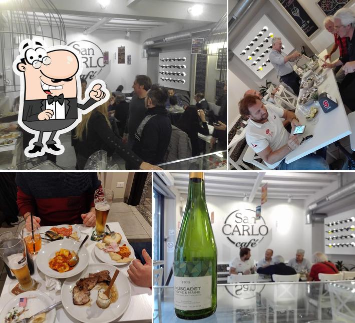 Gli interni di San Carlo Caffè