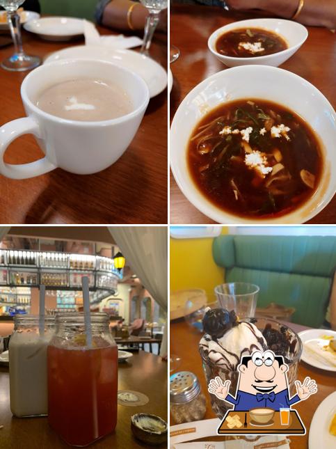 Clam chowder at Cafe Delhi Heights