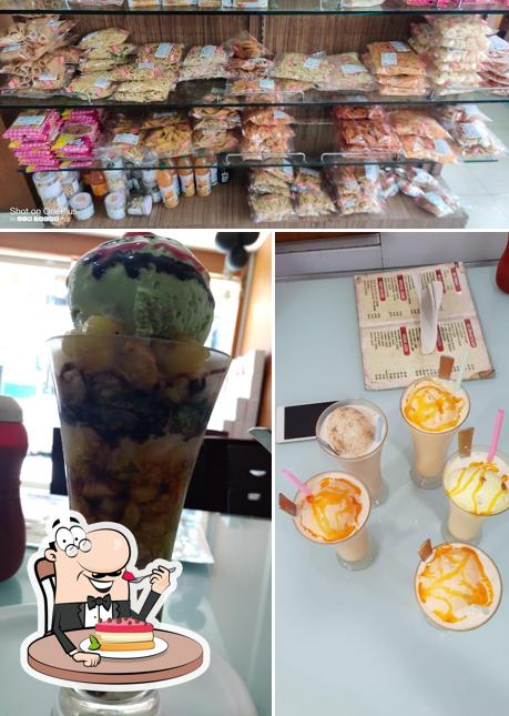 Little Bites Bakers Kanjikuzhy provides a selection of desserts