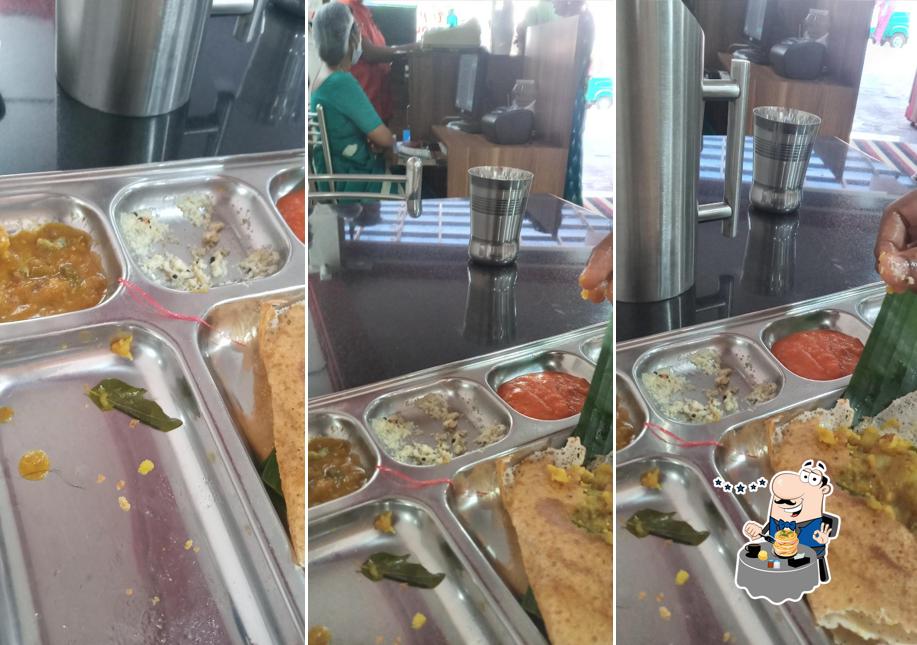 Food at Sopanam Food Court