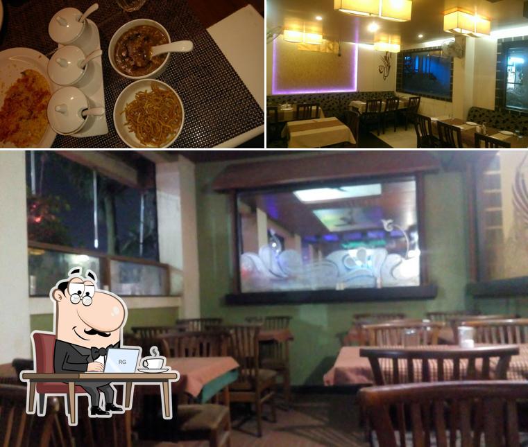 Samruddhi Veg Non Veg Family Restaurant is distinguished by interior and food