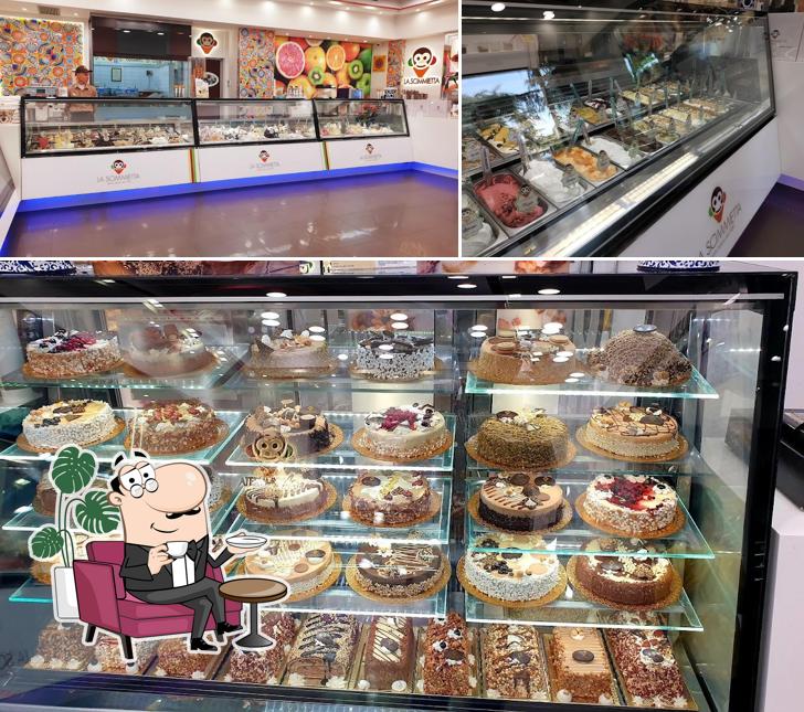 Dai un'occhiata agli interni di La Scimmietta