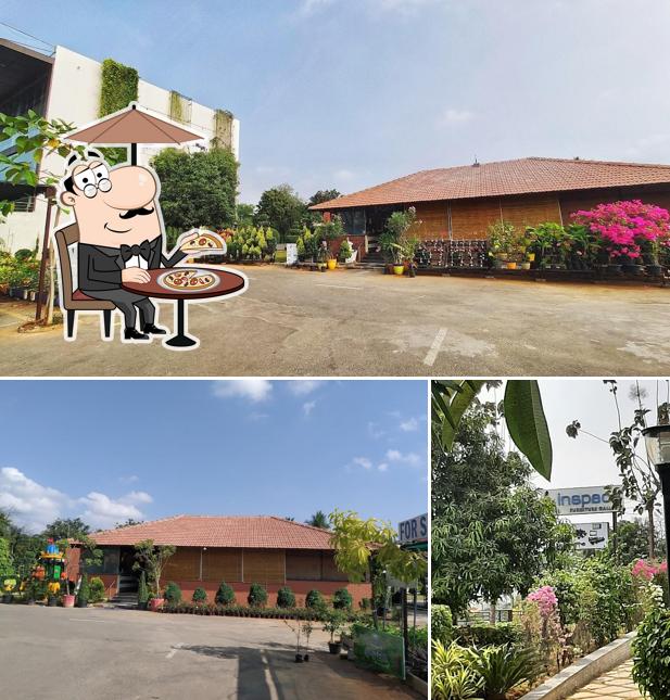 You can get some fresh air at the outside area of Hotel Maruthi Restaurant