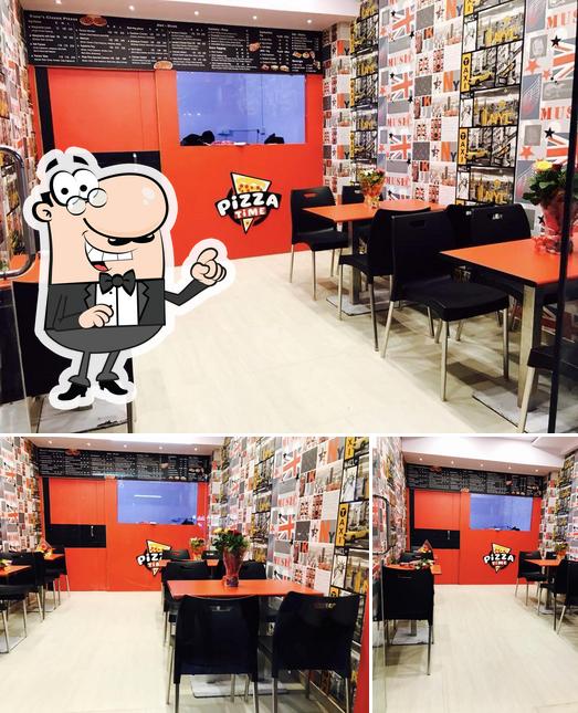 The interior of TIME FOOD