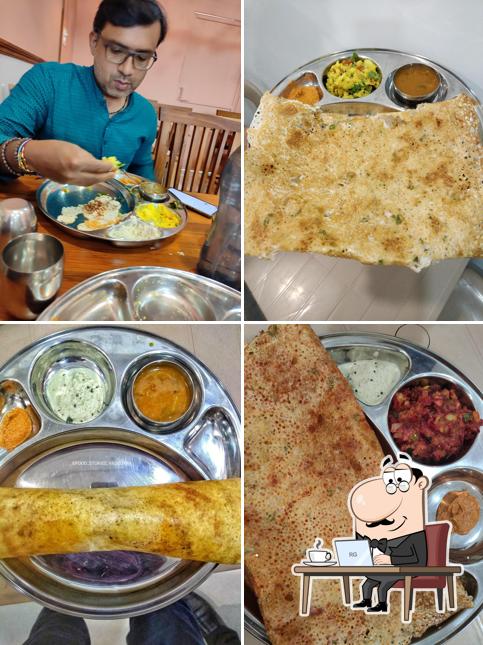 Check out how Rugmani's Kitchen looks inside