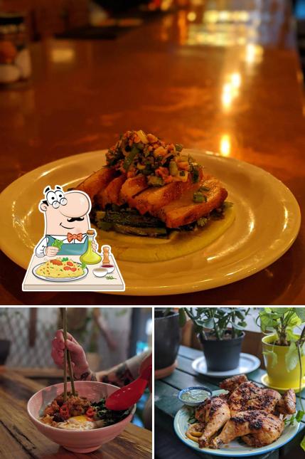 Food at Tuktuk Canteen