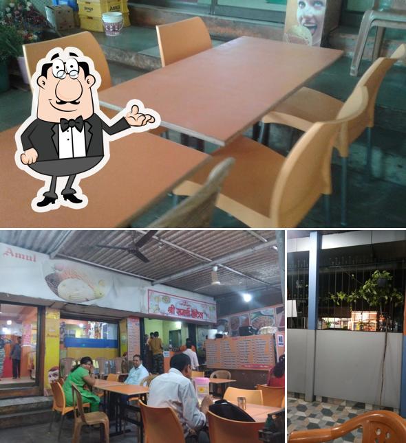 The interior of Shri Samarth Hotel