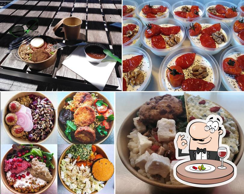 Platos en Food Truck Go For Eat