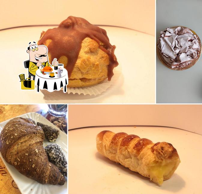 Cibo al Pasticceria Caffe' Pozzi Di Casnici Achille & Marco Snc