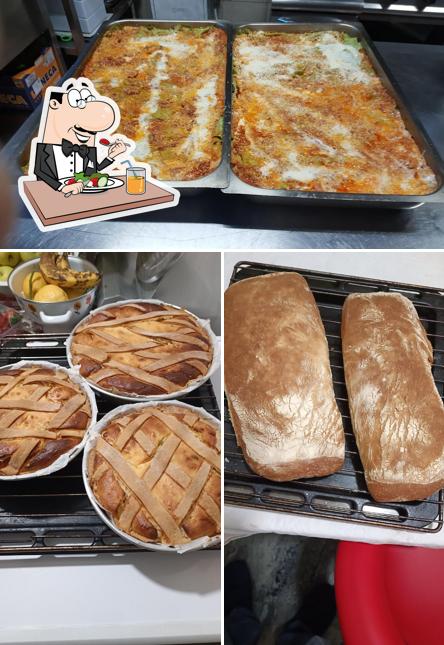 Questa è la foto che presenta la cibo e interni di Eccociqua da Amedeo