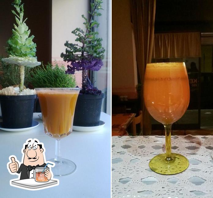 Prenditi un drink dal menu