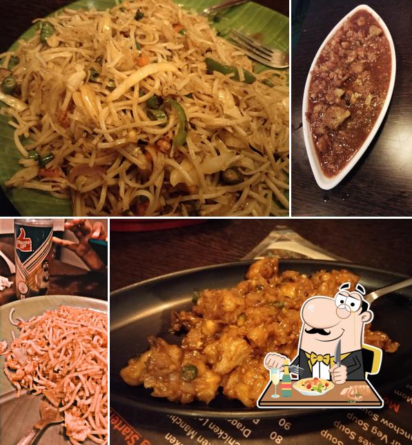 Pad thai at Street Bytes