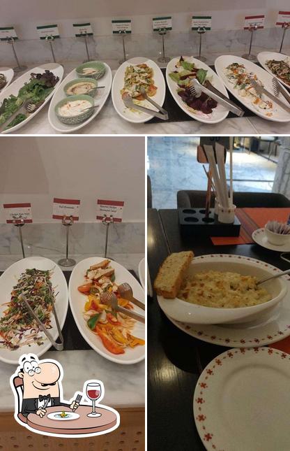 Food at WelcomCafe Phulkari