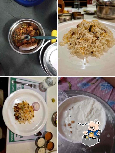 Food at Srikanya Comfort Restaurant