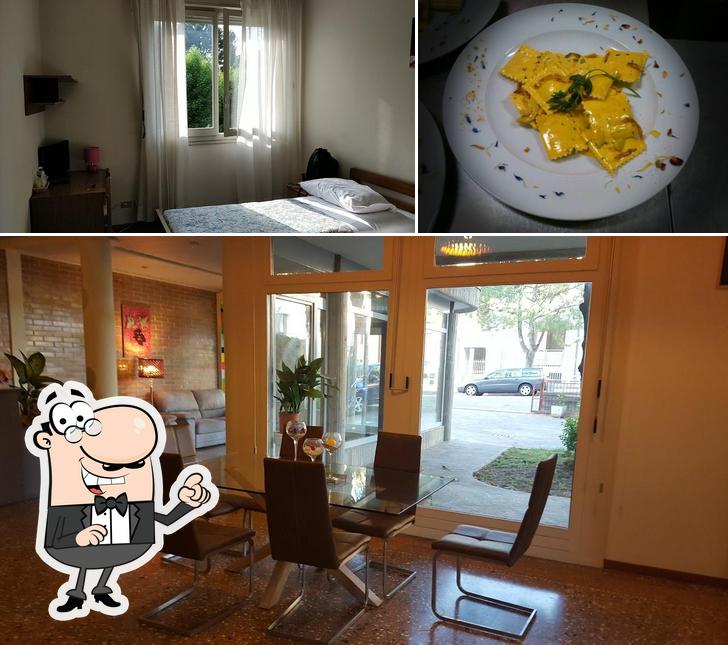 Tra le varie cose da Park Hotel si possono trovare la interni e cibo
