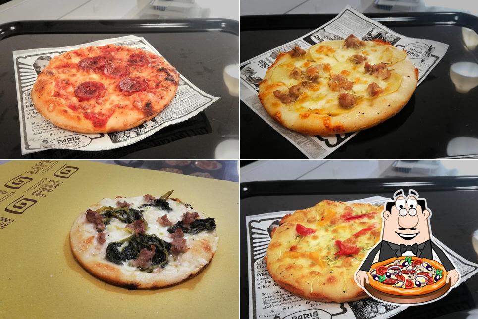 Ordina tra le molte varianti di pizza