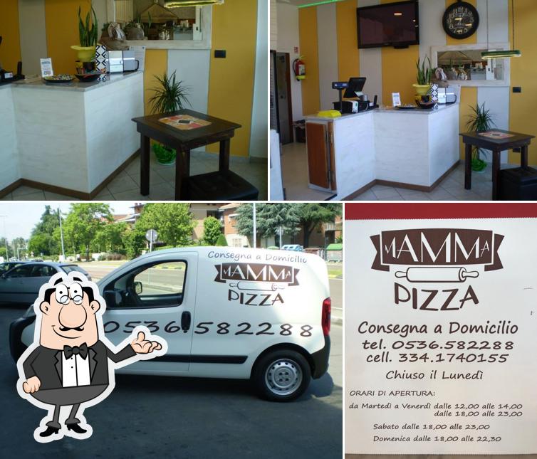 Dai un'occhiata agli interni di Mamma Pizza & Pinsa