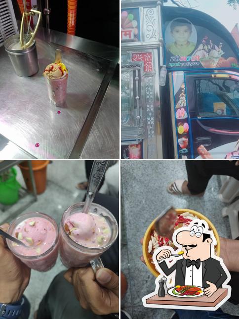 Food at Novelty Mix Ice-cream and Juice Centre