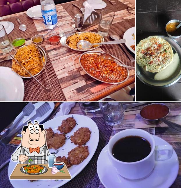 Chicken wings at Pine Tree Restaurant