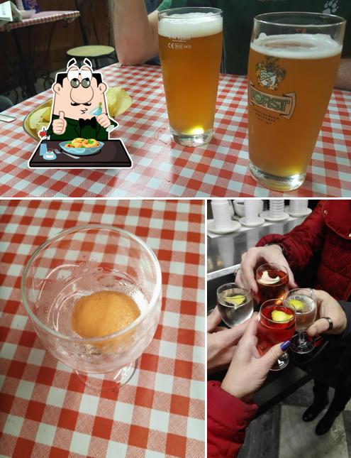 Platti al Bar degli Asinelli