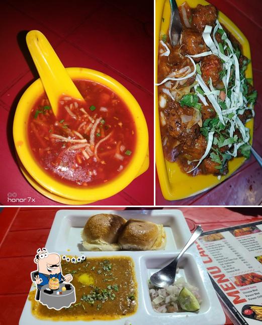 Food at Agrawal Chat Bhandar