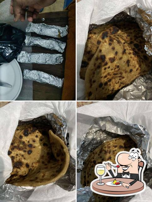 Meals at Dilli paratha