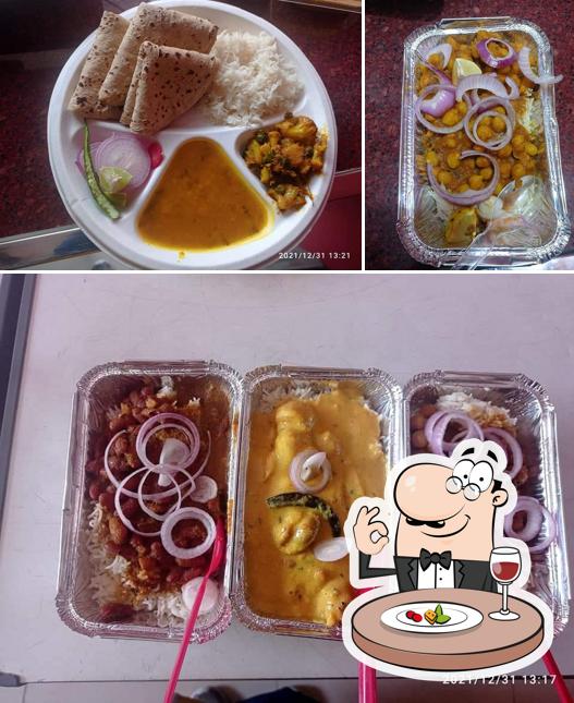 Meals at Singh Caterers