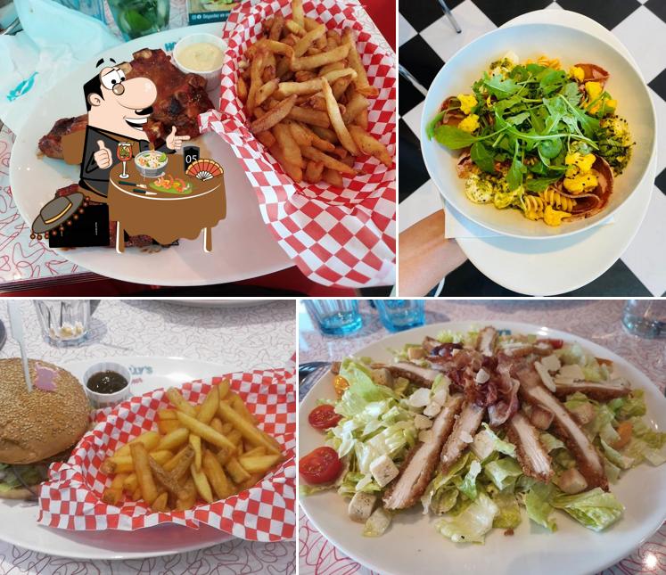 Holly's Diner