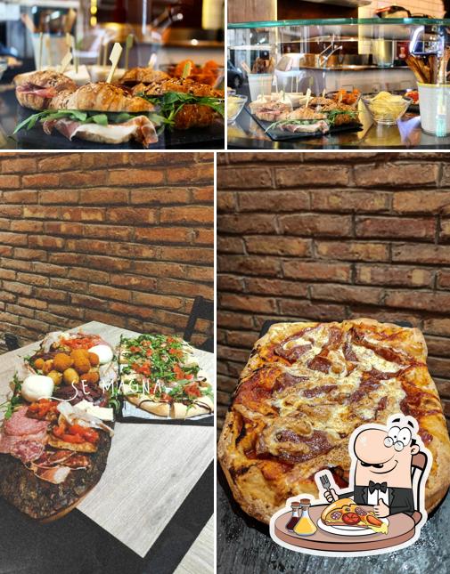 Scegli una pizza a Civico 66