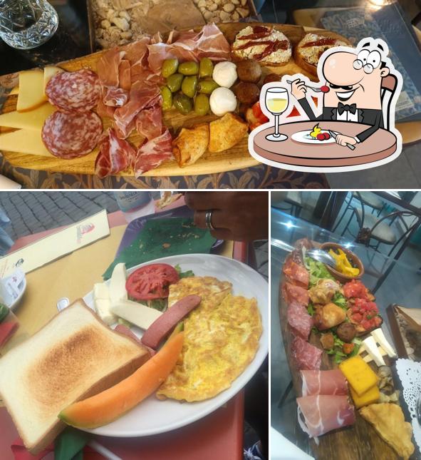 Cibo al Colosseum Bar