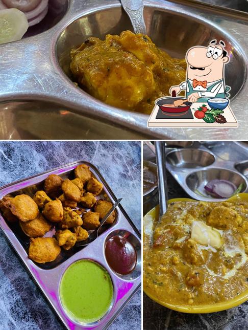 Chicken curry at 140% Pure Veg Gulshan Dhaba