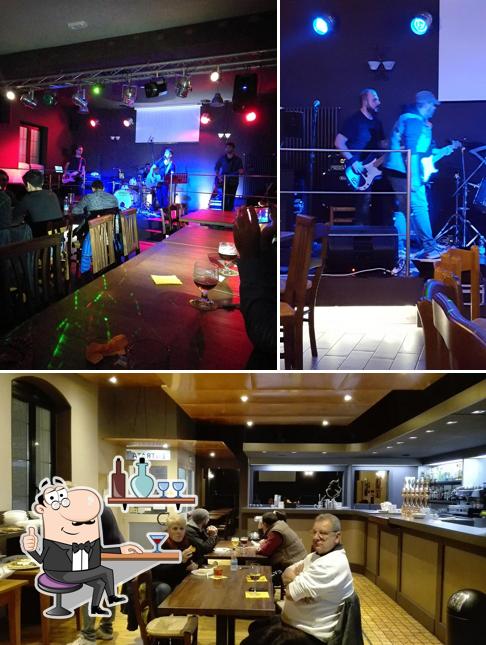 Gli interni di Sold Out Live On Stage