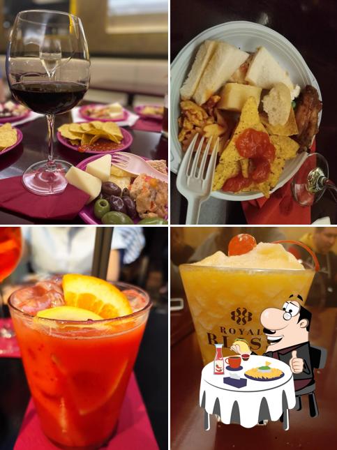 Piatto di formaggi al Aris Café