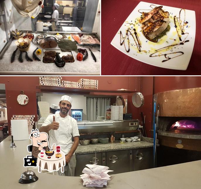 Cibo al Ristorante Vac è Press Magenta
